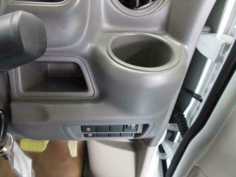 CLIPPER VAN