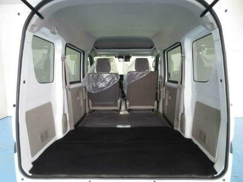 CLIPPER VAN