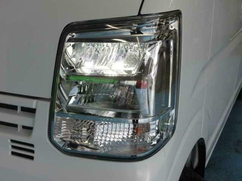CLIPPER VAN