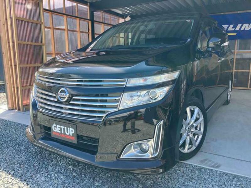 NISSAN ELGRAND