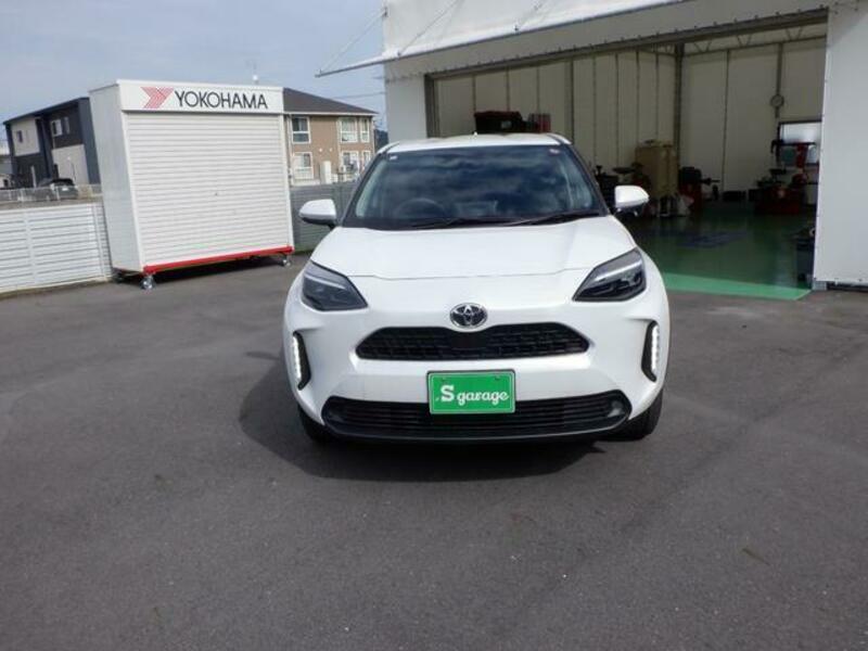 YARIS CROSS