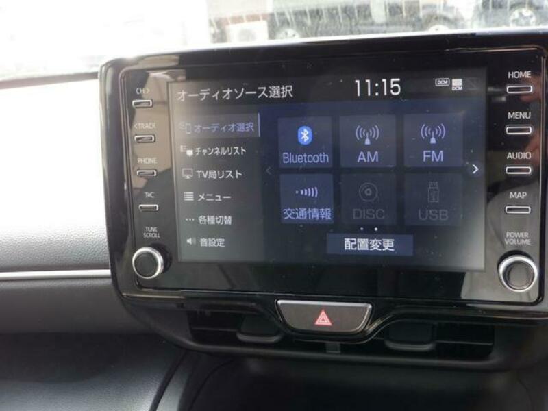 YARIS CROSS