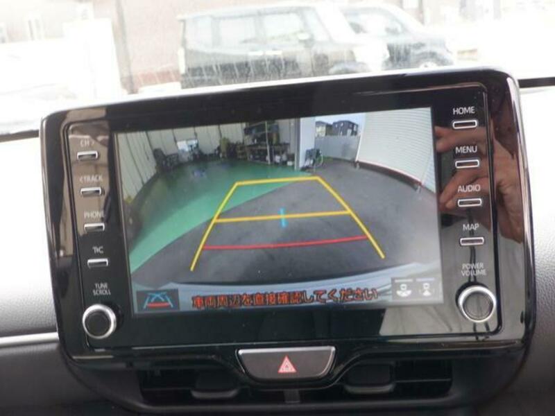 YARIS CROSS