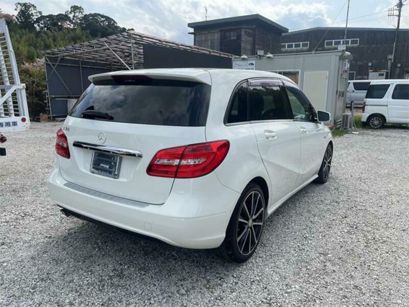 B-CLASS