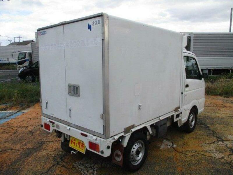 CARRY TRUCK