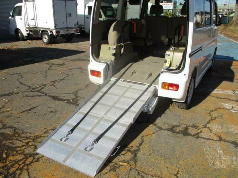 ATRAI WAGON