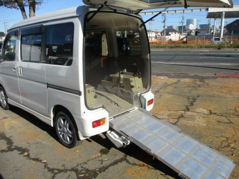 DAIHATSU ATRAI WAGON