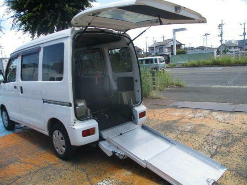 DAIHATSU HIJET CARGO
