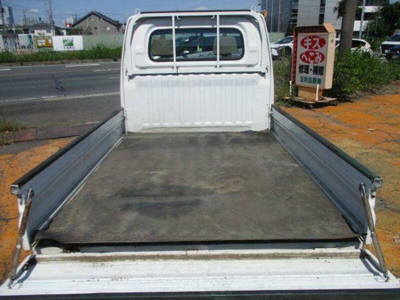 MINICAB TRUCK