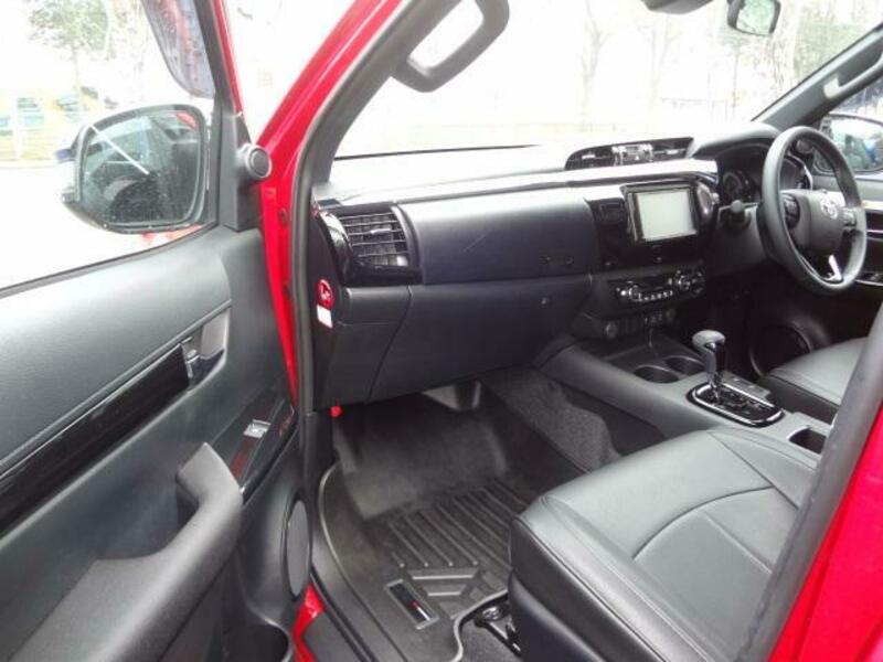 HILUX