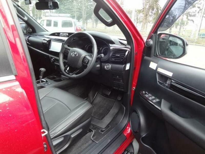 HILUX
