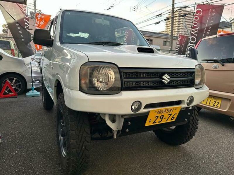 SUZUKI JIMNY