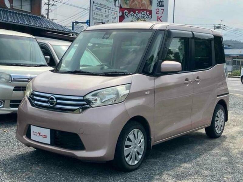 NISSAN DAYZ ROOX
