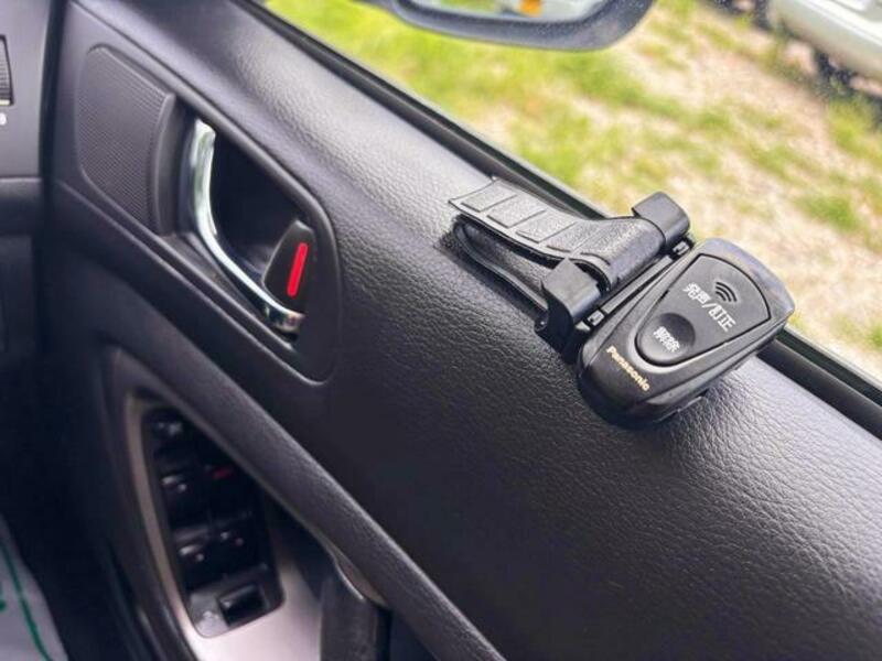 LEGACY B4