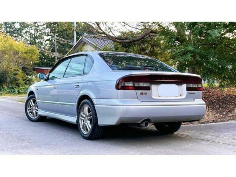 LEGACY B4