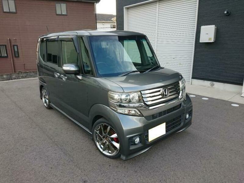 HONDA N BOX CUSTOM