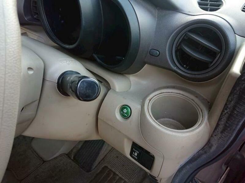 N BOX