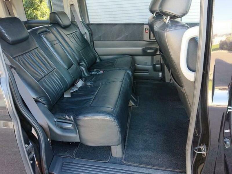 STEPWAGON SPADA