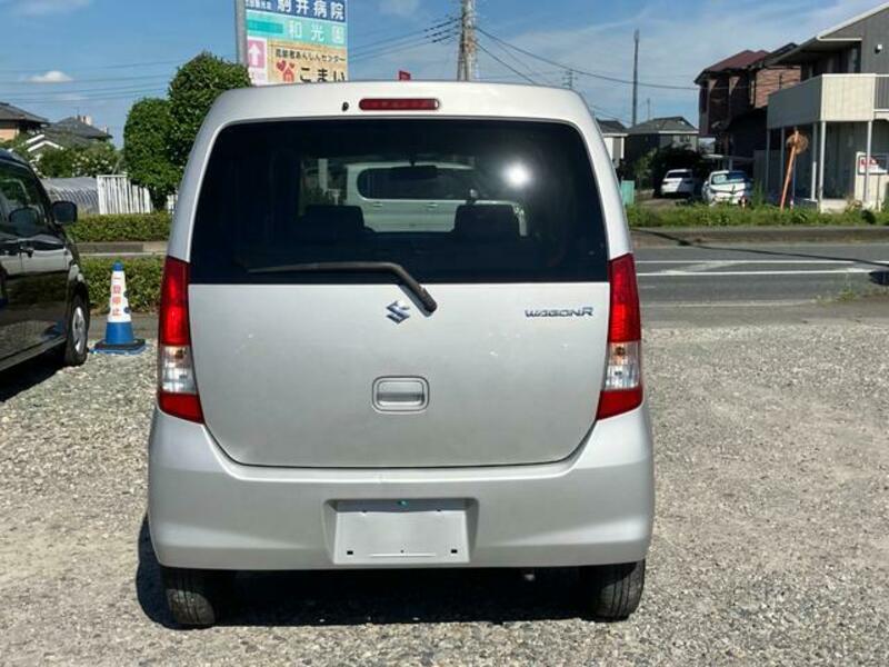 WAGON R