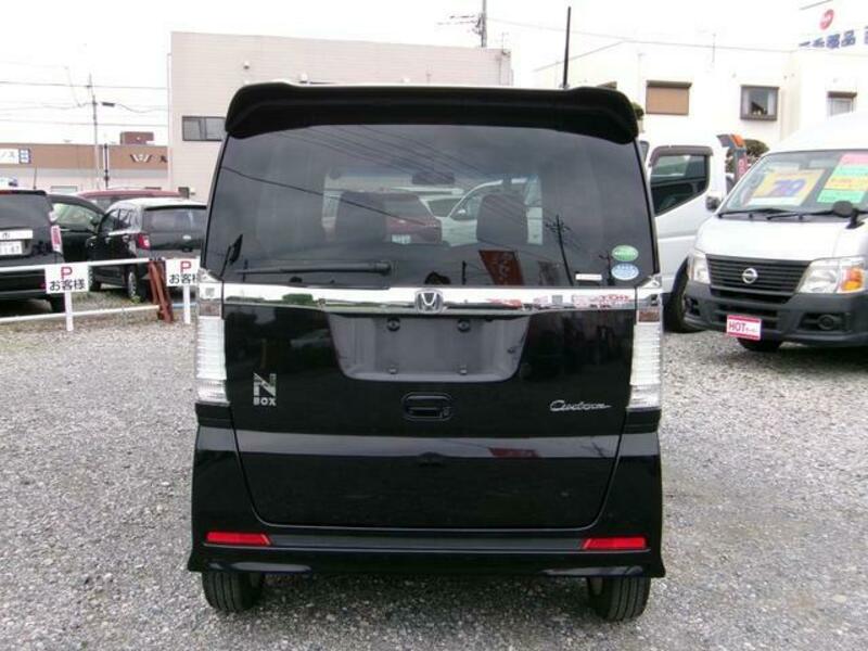 N BOX CUSTOM