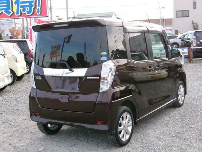 EK SPACE CUSTOM