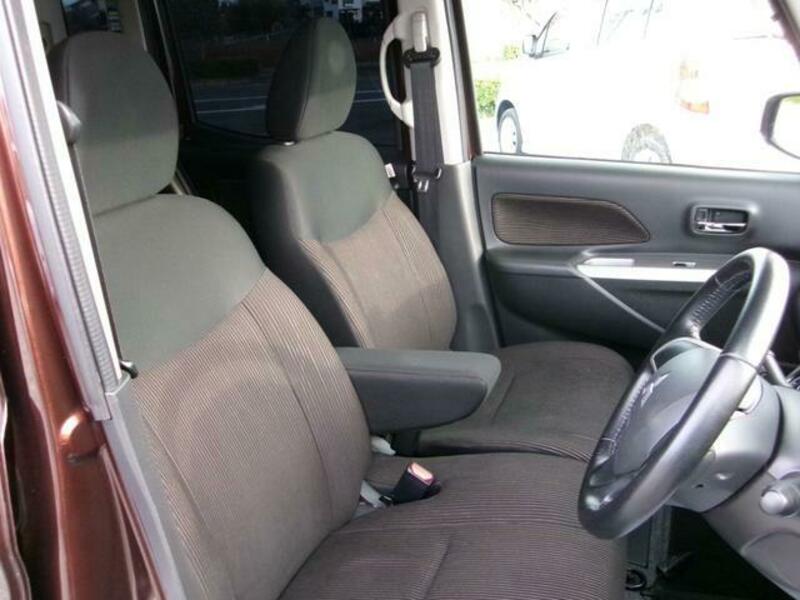 EK SPACE CUSTOM