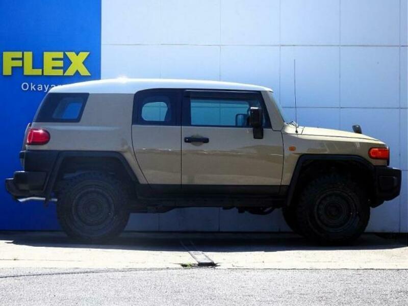 FJ CRUISER