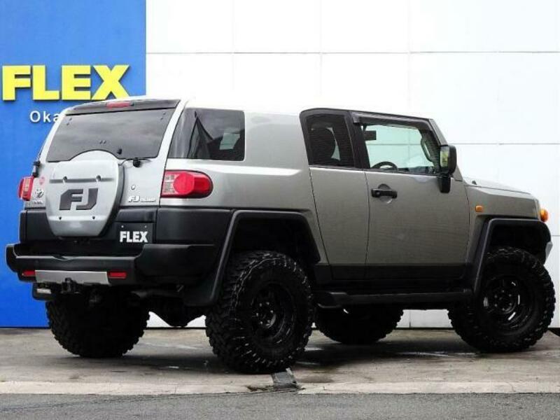 FJ CRUISER