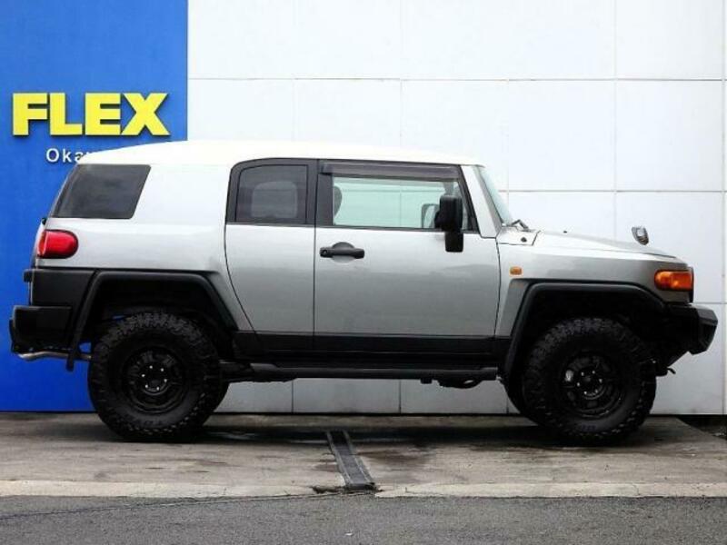 FJ CRUISER