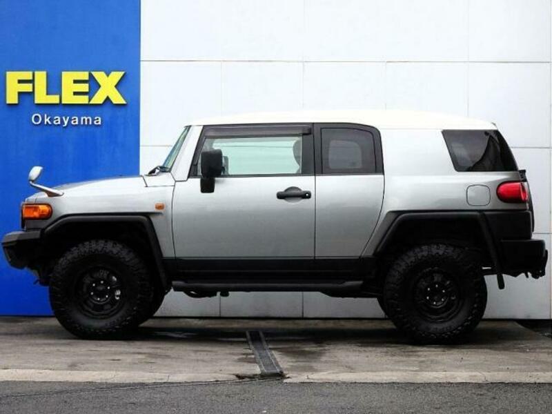FJ CRUISER