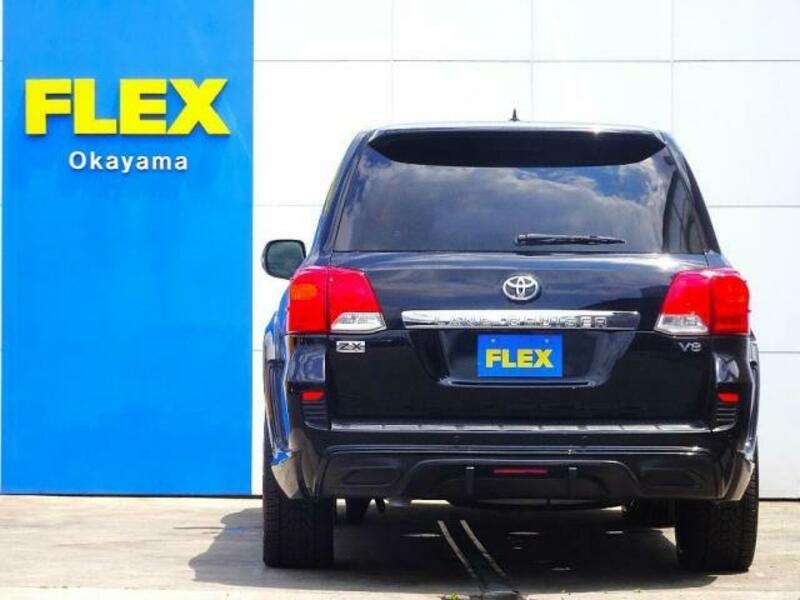 LAND CRUISER