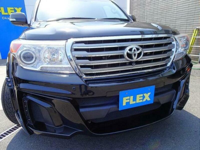 LAND CRUISER