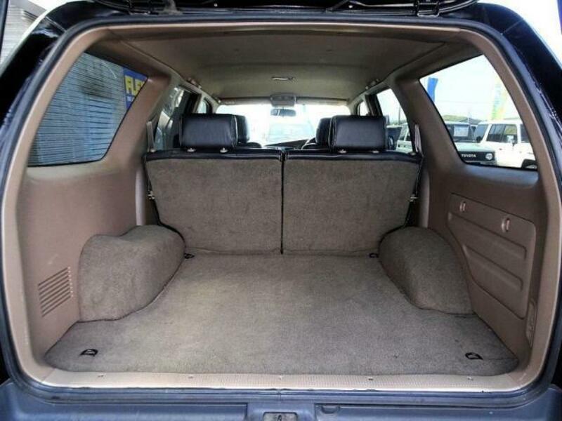 HILUX SURF