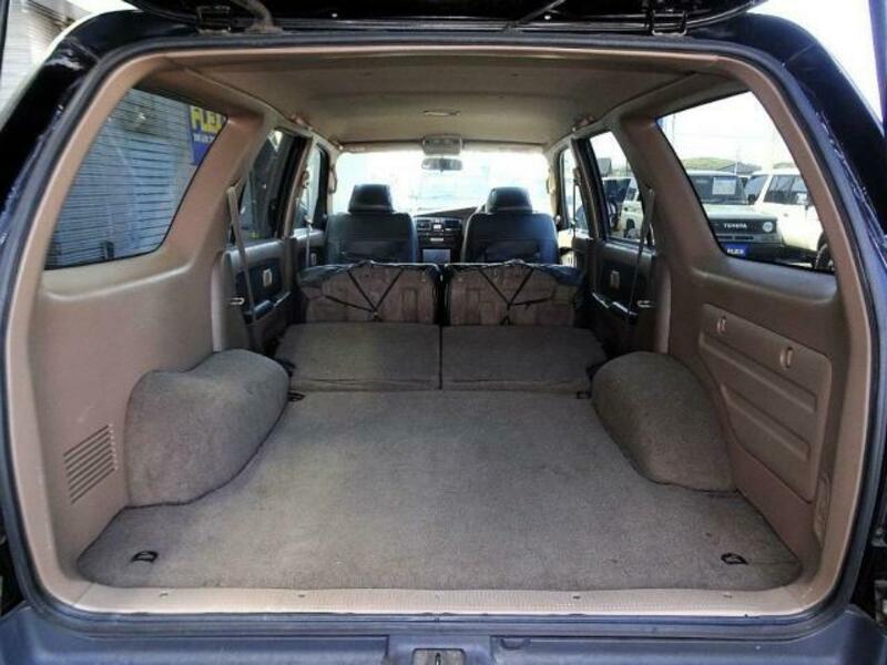 HILUX SURF