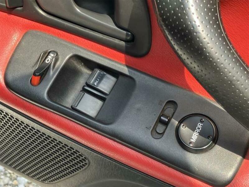S2000