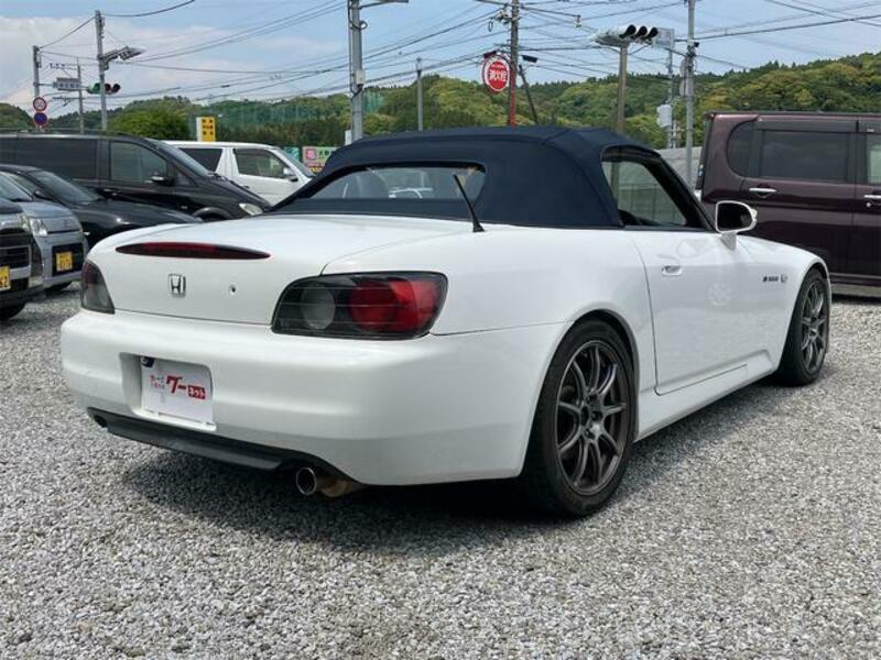S2000