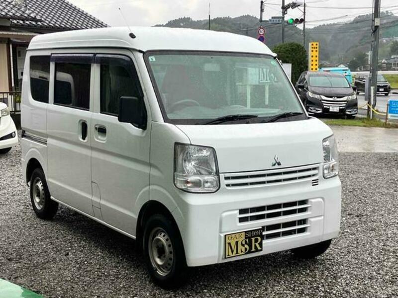 MINICAB VAN