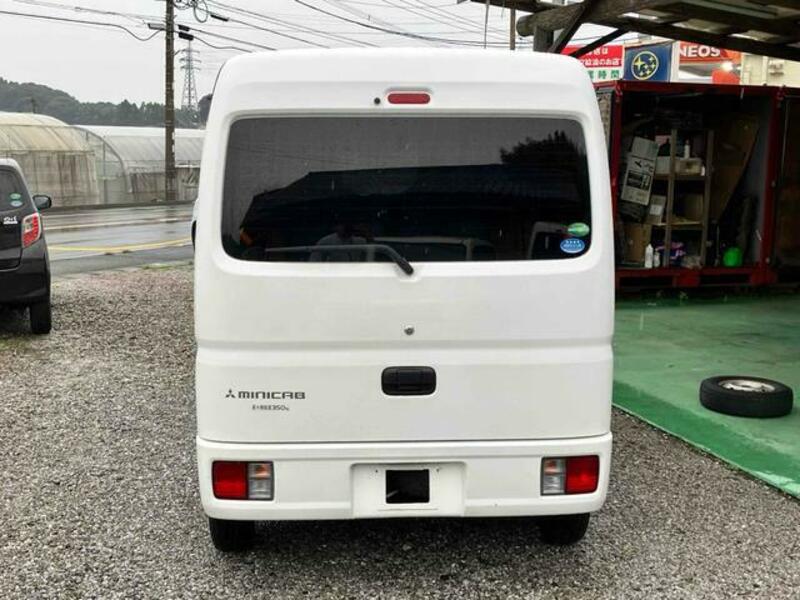 MINICAB VAN