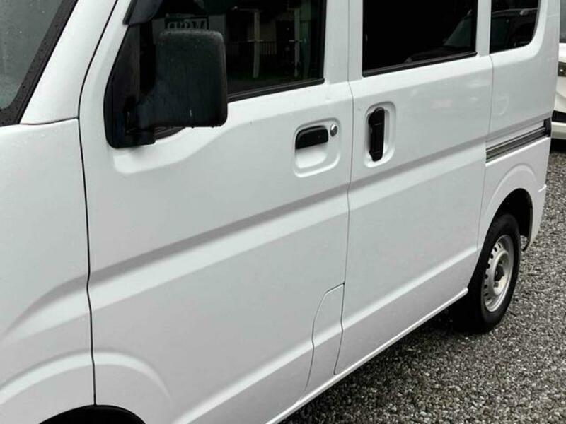 MINICAB VAN