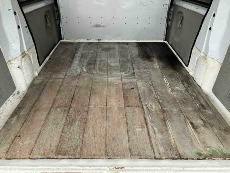 MINICAB VAN