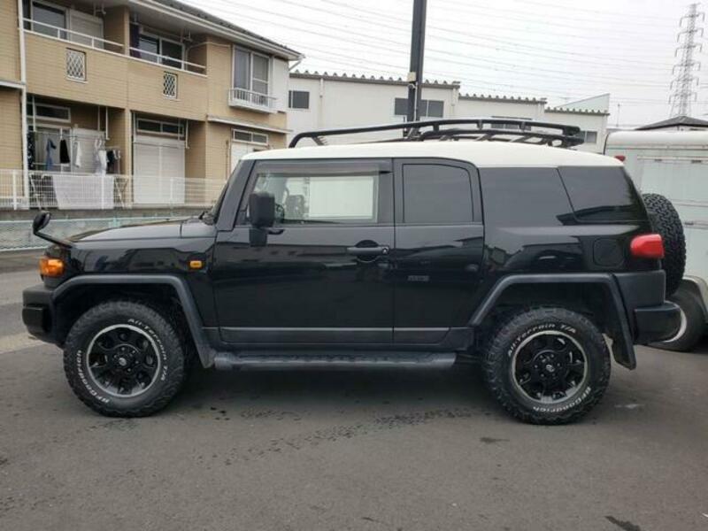 FJ CRUISER