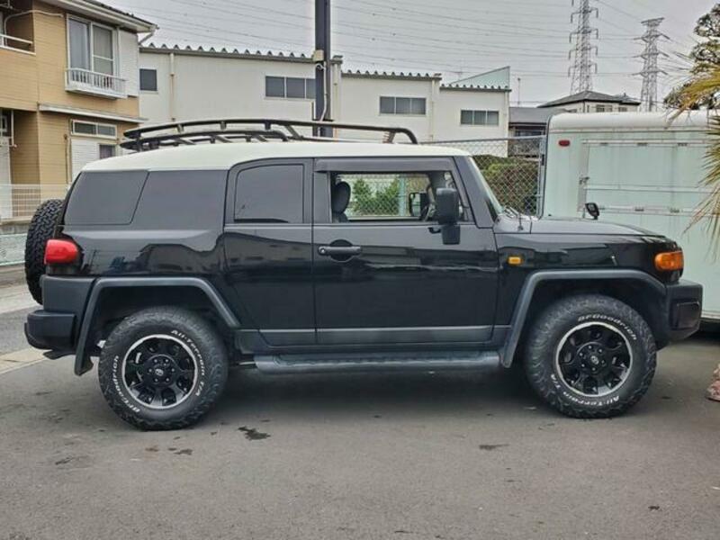 FJ CRUISER