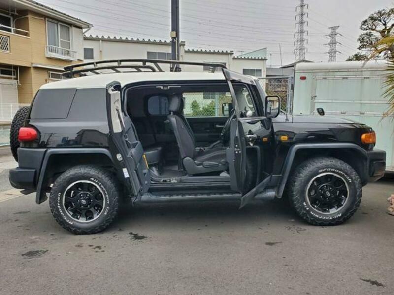 FJ CRUISER