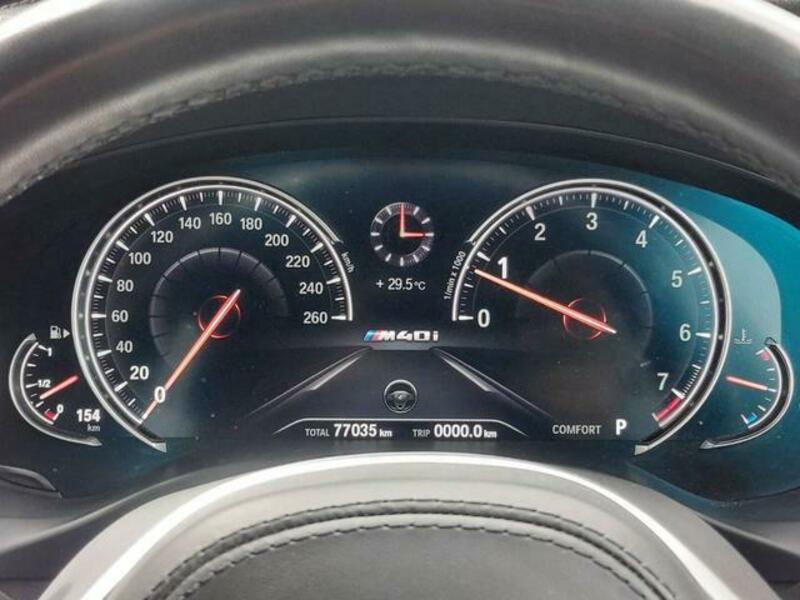 X4