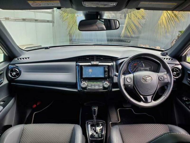 COROLLA FIELDER