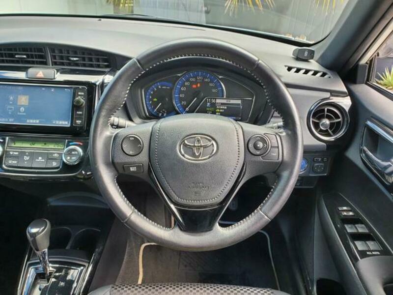 COROLLA FIELDER