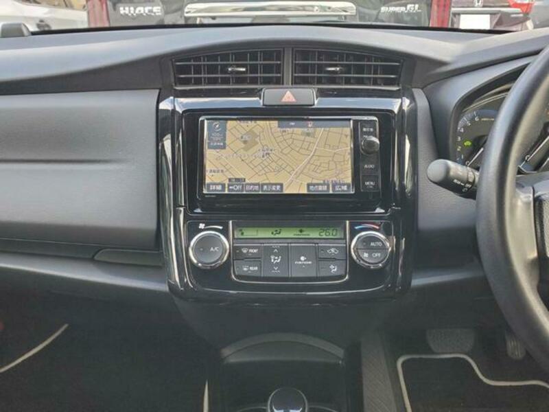 COROLLA FIELDER