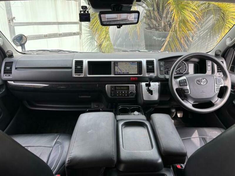 HIACE WAGON