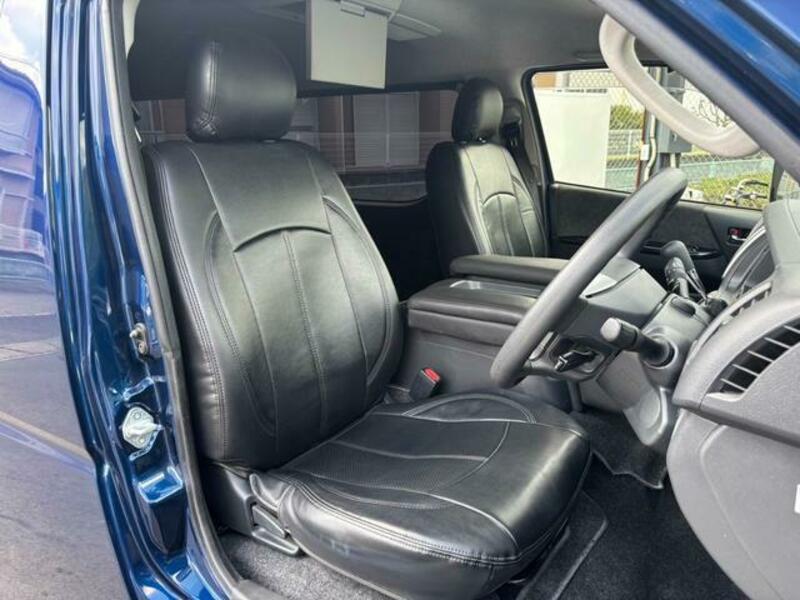 HIACE WAGON