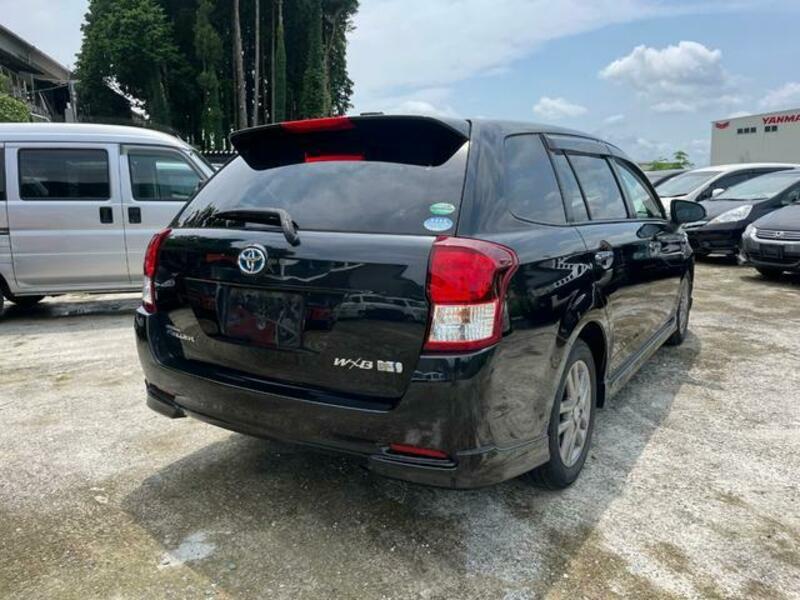 COROLLA FIELDER
